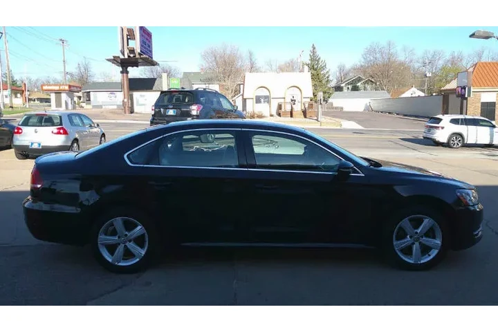 $8999 : 2012 Passat SE image 6