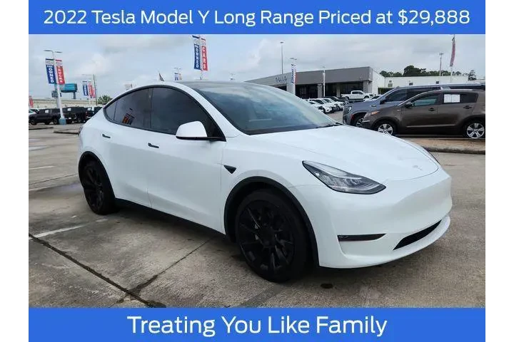 $29991 : Tesla Model Y 2022 AWD Long image 1