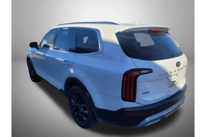 $25652 : Kia Telluride 2020 AWD SX 4d image 3