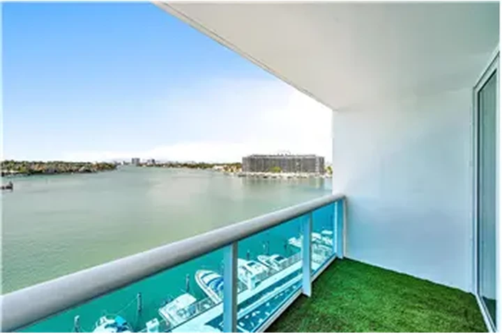 $4300 : Rental property with 2 bedro image 3