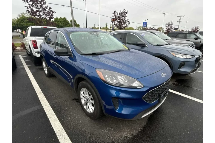 $24990 : Ford Escape 2022 AWD SE 4dr image 4