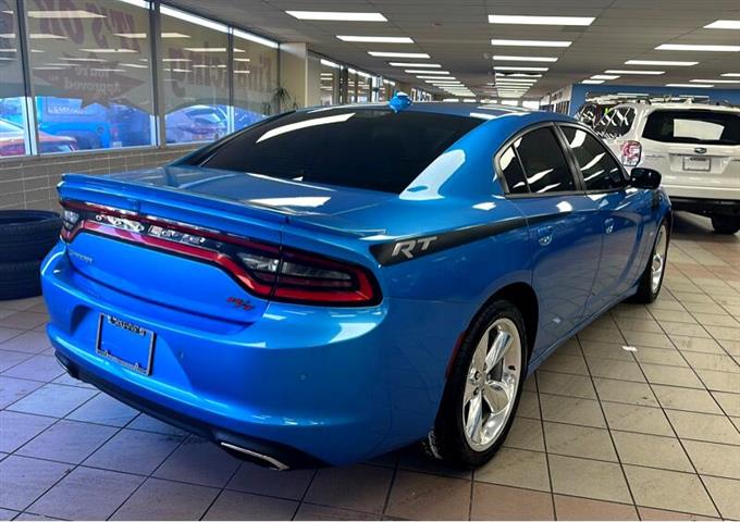 $20299 : Dodge Charger 4dr Sdn Road/Tr image 6