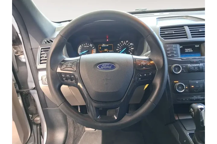 $20000 : Ford Explorer 2018 Base 4dr image 10