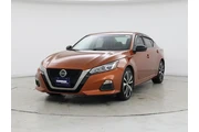 $14998 : Nissan Altima 2019 2.5 SR 4d thumbnail
