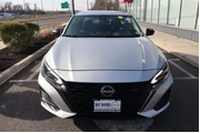 $18298 : Nissan Altima 2023 2.5 SR 4d thumbnail