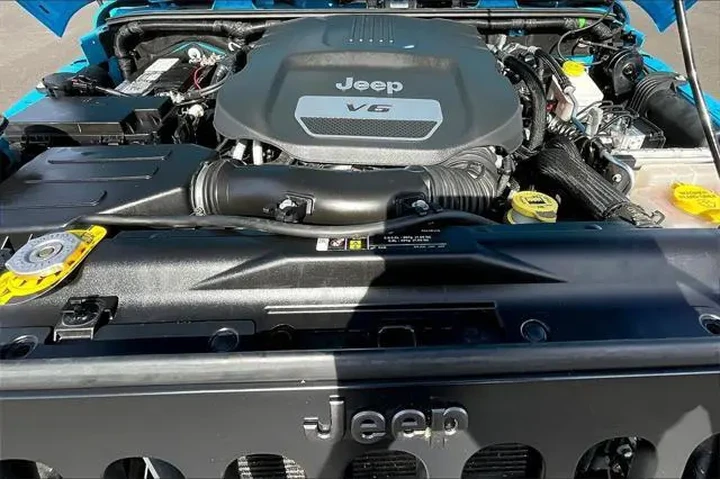 $18998 : Jeep Wrangler Unlimited 2017 image 9