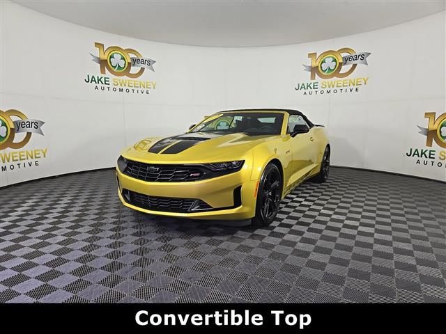 $46988 : 2024 Camaro LT1 image 3