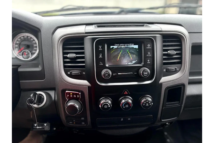 $21995 : 2015 RAM 1500 image 10