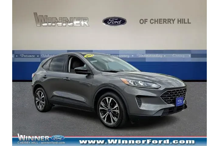 $24498 : Ford Escape 2022 SE 4dr SUV image 1