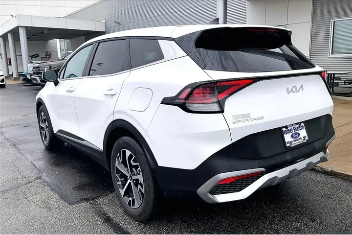 $27612 : Kia Sportage 2024 EX 4dr SUV image 3