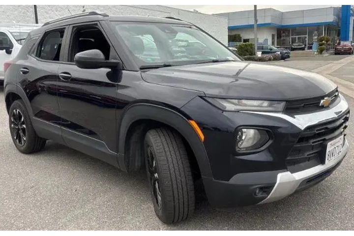 $17900 : Chevrolet Trailblazer 2021 4 image 3