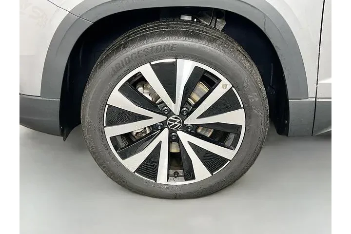 $24975 : Volkswagen Taos 2024 SE 4dr image 7