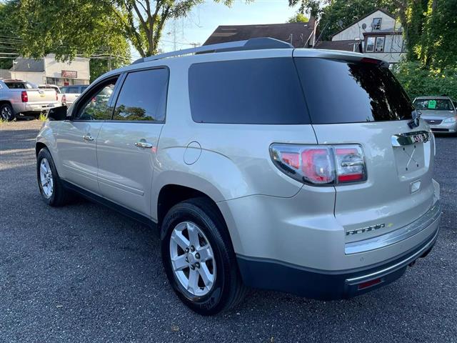 $9900 : 2013 GMC ACADIA2013 GMC ACADIA image 6