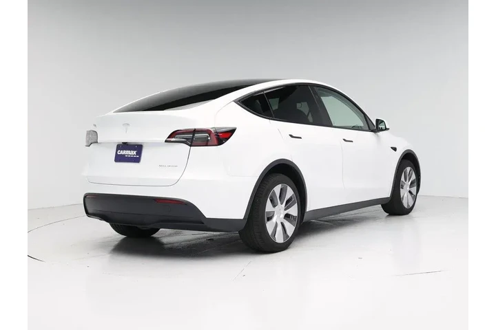 $33998 : Tesla Model Y 2023 AWD Long image 8