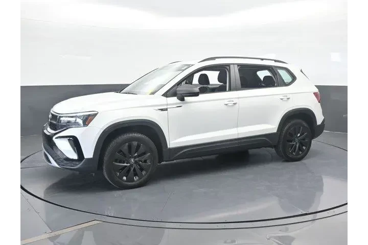 $16991 : Volkswagen Taos 2022 S 4dr S image 2