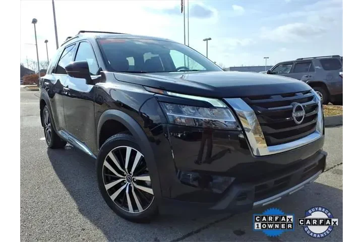 $39895 : Nissan Pathfinder 2024 AWD P image 1