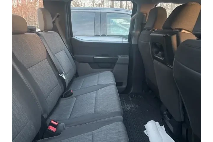 $35969 : Ford F-150 2022 4x4 XL 4dr S image 6