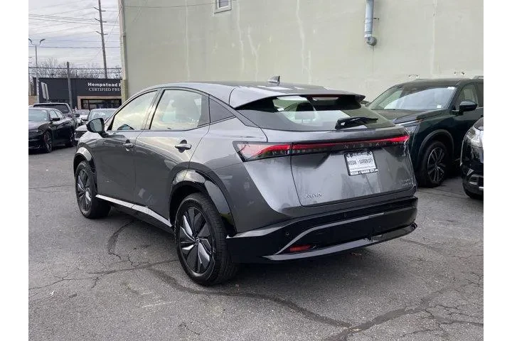 $19987 : Nissan Ariya 2024 AWD Engage image 6