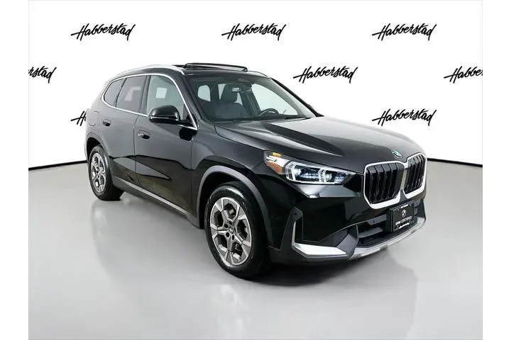 $28750 : BMW X1 2023 AWD xDrive28i 4d image 3