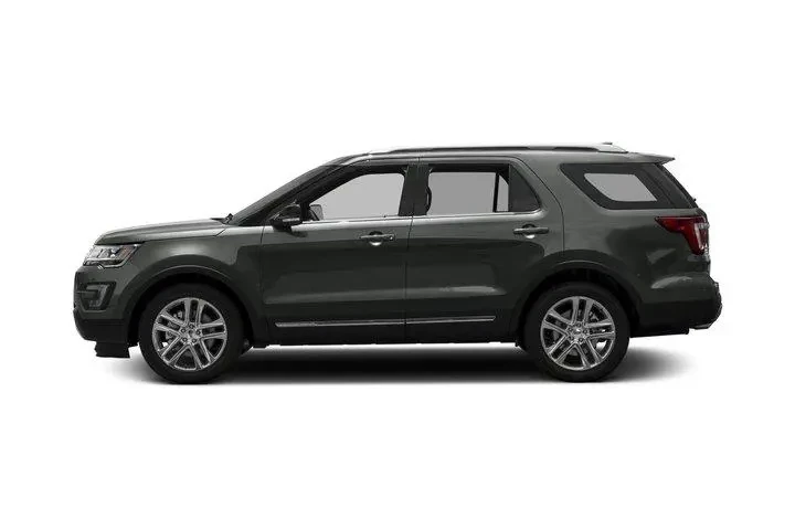 $12990 : Ford Explorer 2017 XLT 4dr S image 3