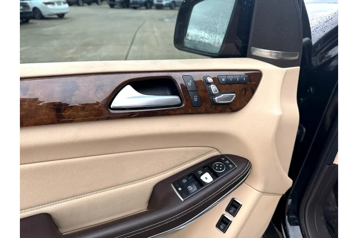 $22695 : 2017 Mercedes-Benz GLS image 10
