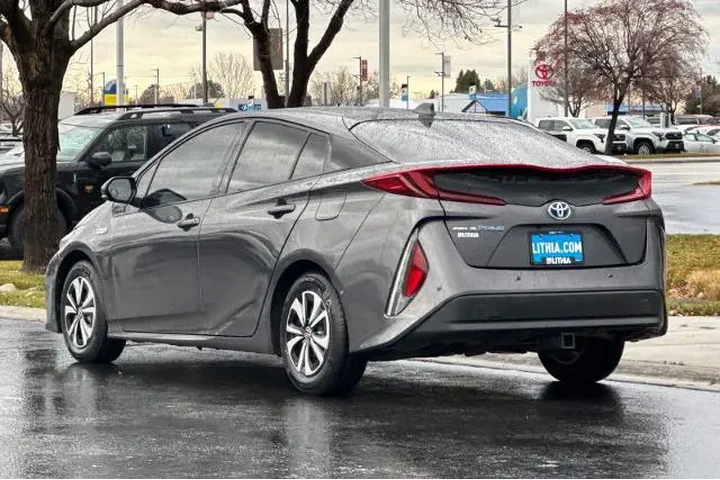 $13995 : Toyota Prius Prime 2017 Adva image 6