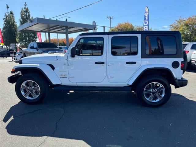 $26998 : 2020 Wrangler Unlimited Sahara image 10