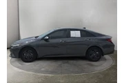 $21216 : Hyundai ELANTRA 2023 SEL 4dr thumbnail