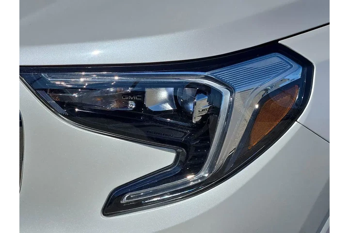 $23995 : GMC Terrain 2020 Denali 4dr image 8