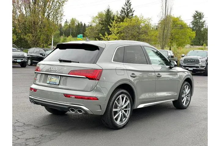 $31977 : Audi SQ5 2021 AWD 3.0T quatt image 4