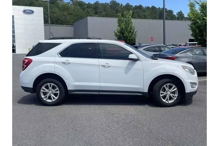 $12790 : Chevrolet Equinox 2017 LT 4d image 2