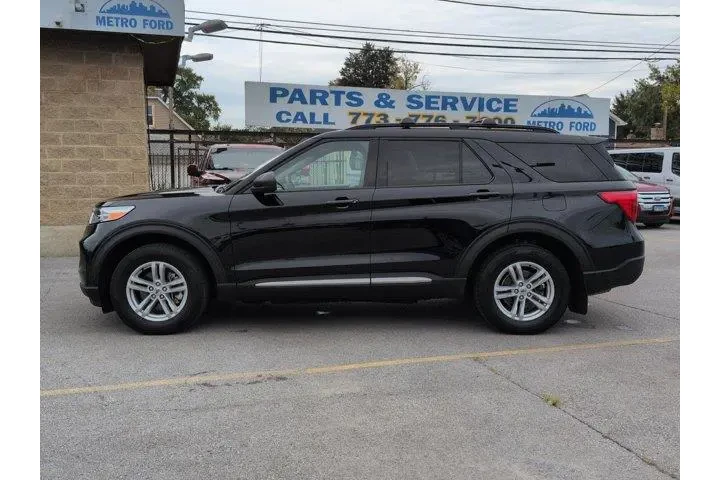 $39999 : Ford Explorer 2023 AWD XLT 4 image 7