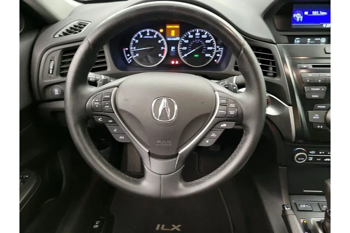 $17998 : Acura ILX 2017 4dr Sedan image 10