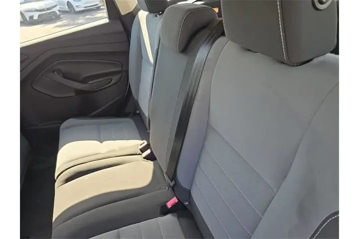 $6990 : Ford Escape 2017 S 4dr SUV image 10