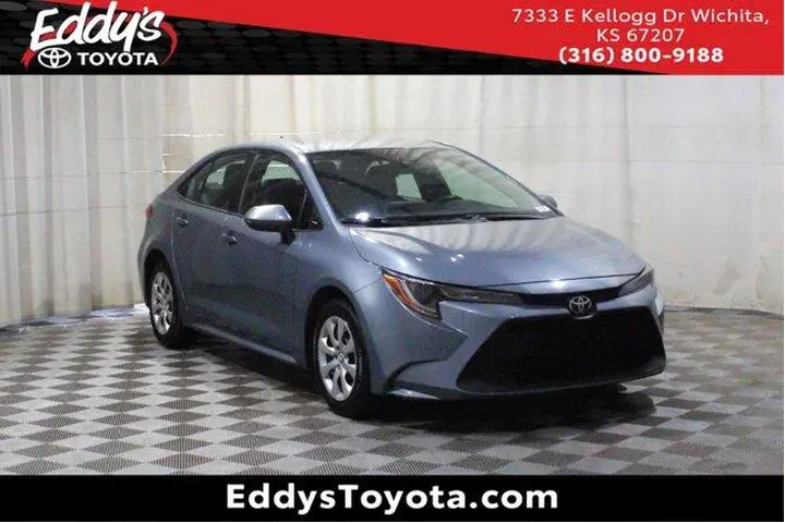 $17998 : Toyota Corolla 2021 LE 4dr S image 1