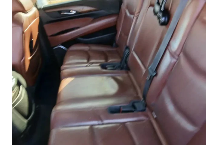 $16999 : 2015 Escalade ESV Luxury image 8