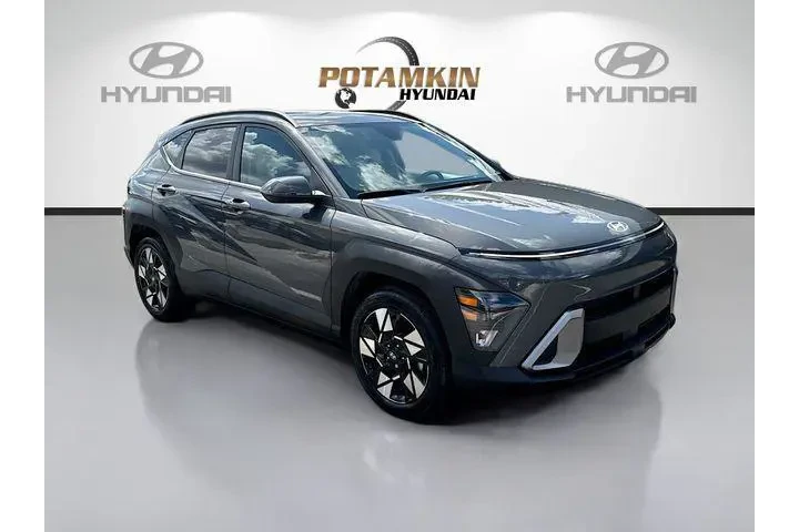 $21761 : Hyundai KONA 2025 SEL 4dr Cr image 3