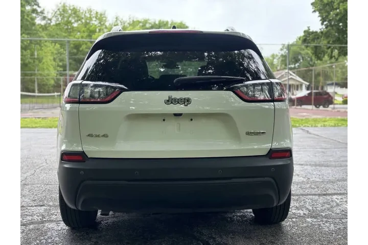 $6999 : 2020 Cherokee Latitude Plus image 5