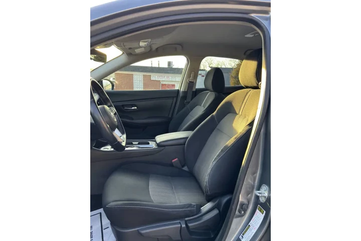 $10950 : 2020 Sentra SV image 6