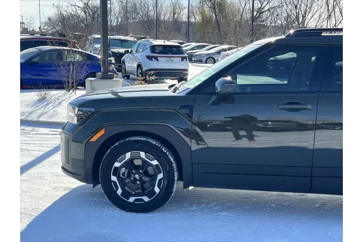 $29499 : Hyundai SANTA FE 2025 SEL 4d image 7