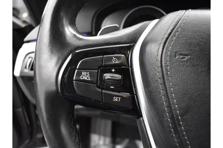 $14226 : BMW 5 Series 2018 AWD 530e x image 10