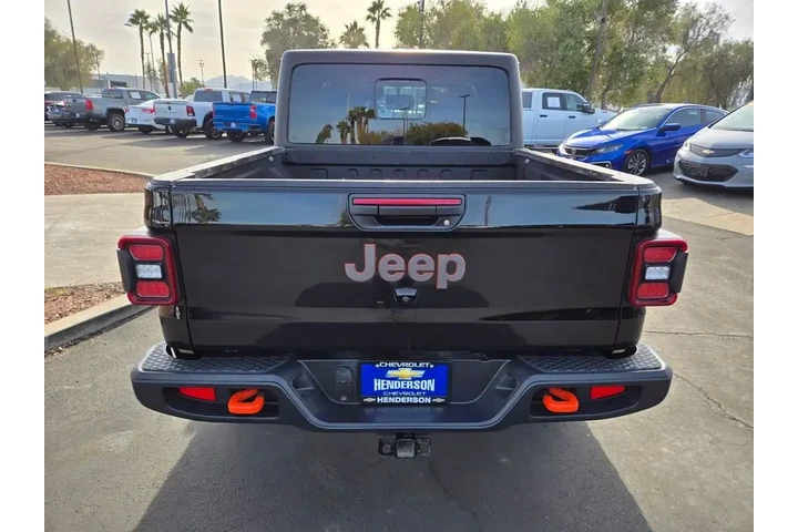 $32393 : Jeep Gladiator 2022 4x4 Moja image 5