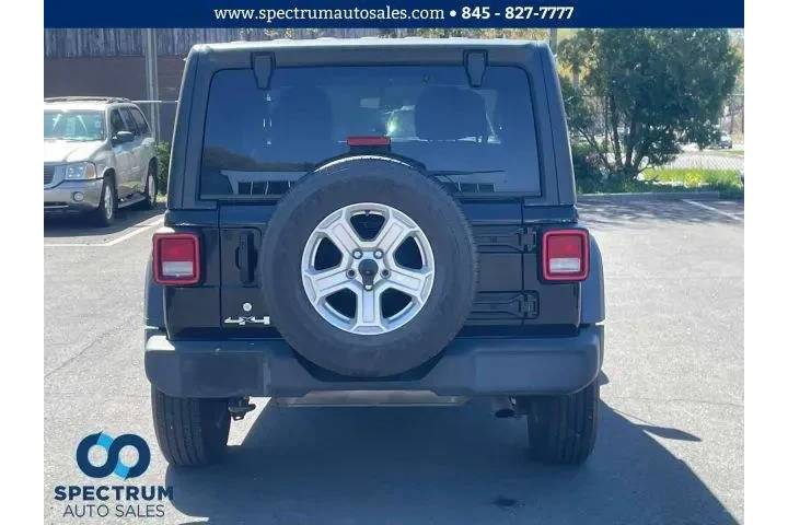 $18999 : Jeep Wrangler 2018 4x4 Sport image 7