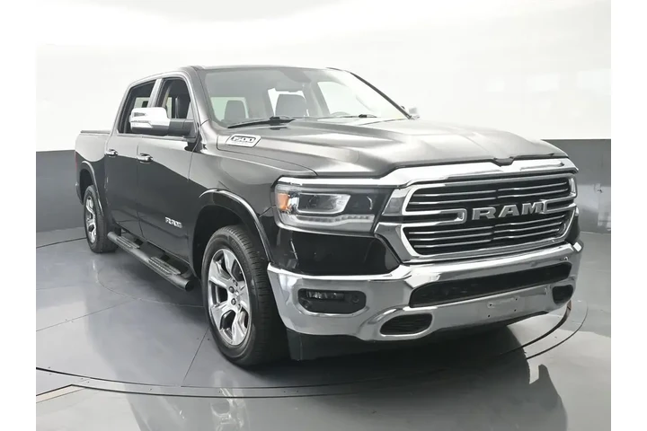 $33000 : Ram 1500 2020 4x2 Laramie 4d image 9