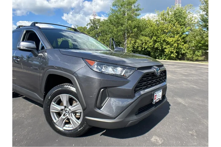 $32594 : Gold Certified2022 RAV4 Hybri image 7