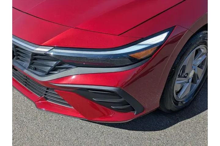 $20423 : Hyundai ELANTRA 2025 SE 4dr image 9