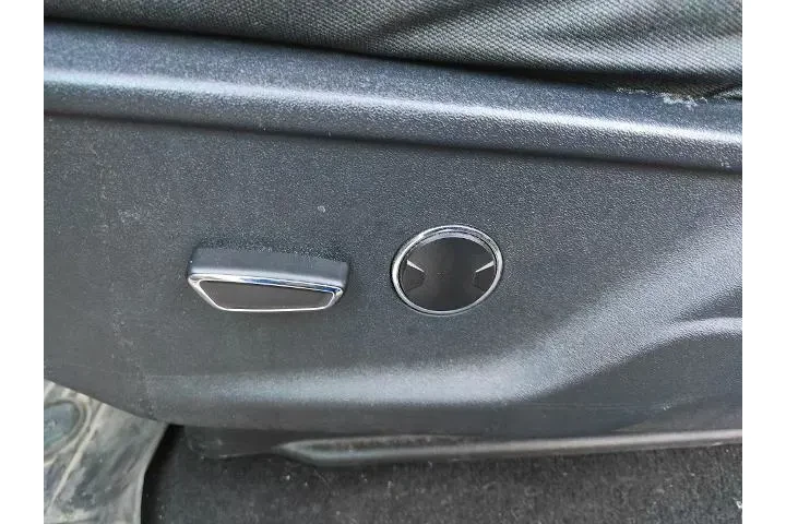 $35168 : Ford F-150 2021 4x4 XLT 4dr image 9