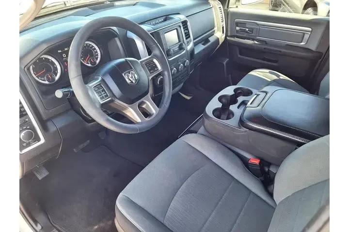 $23688 : Ram 1500 Classic 2022 4x2 SL image 10