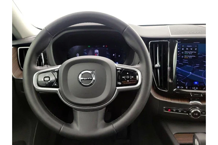 $34998 : Volvo XC60 2023 B5 Plus Brig image 10