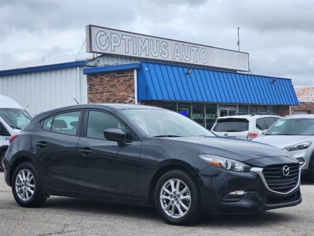 $10990 : 2018 MAZDA3 Sport image 2